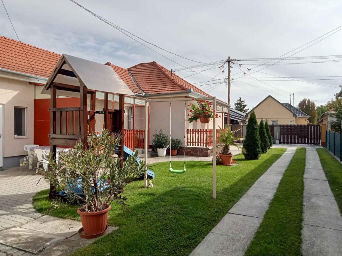 Apartment in Siofok/Balaton 19992 Bagian luar foto